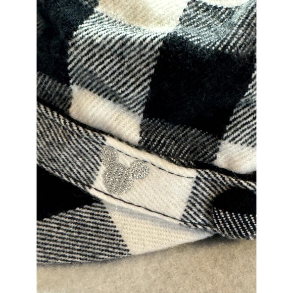 Womans Flannel Disney Parks Cadet Style Hat One Size Fits Most With Mickey - Picture 4 of 8